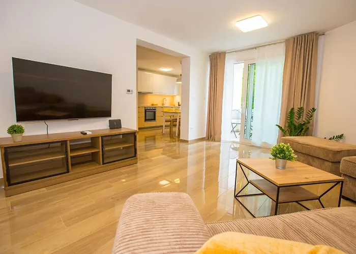 Apartment Riva Parenzo